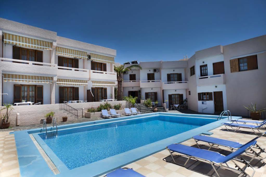 Villa Alexander كالاثاس المظهر الخارجي الصورة